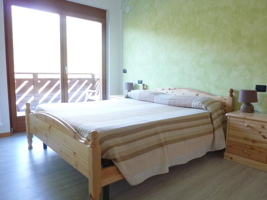Appartamento Finestra Sul Parco Комано Терме Стая снимка